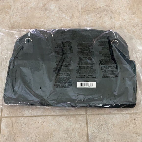 - Polo Duffel Bag —black - Picture 6 of 11